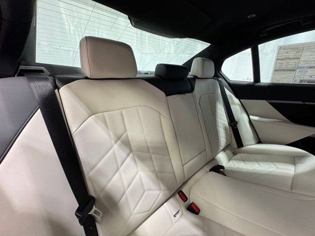 2026 BMW 5 Series 530i xDrive