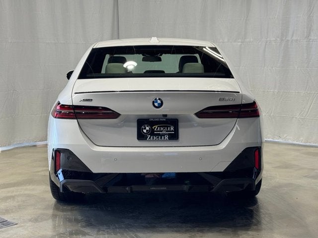 2026 BMW 5 Series 530i xDrive