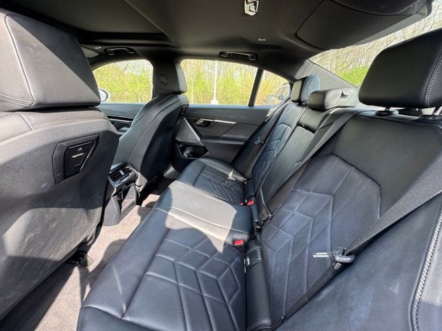 2024 BMW 5 Series 530i xDrive