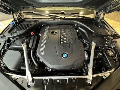 2025 BMW 8 Series 840i