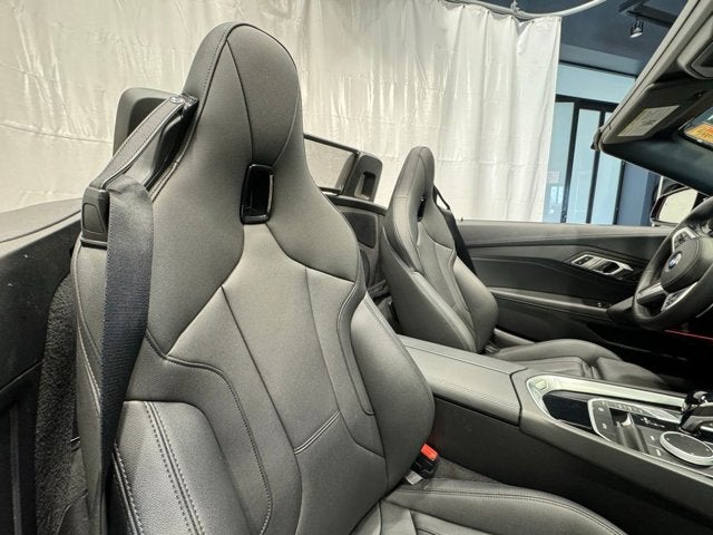 2025 BMW Z4 sDrive30i