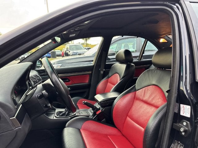 2001 BMW 5 Series M5