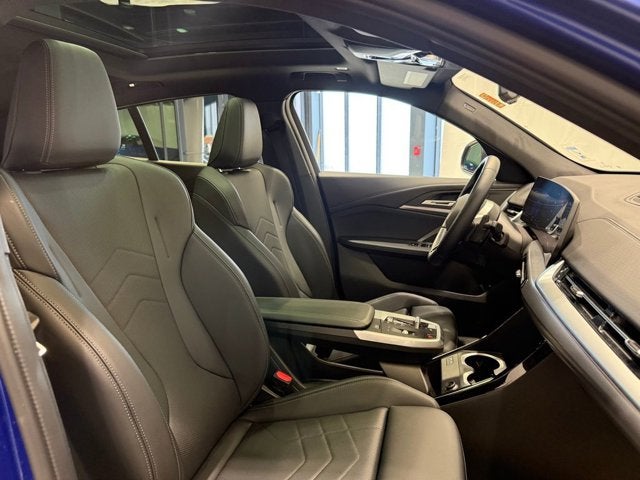 2025 BMW X2 xDrive28i