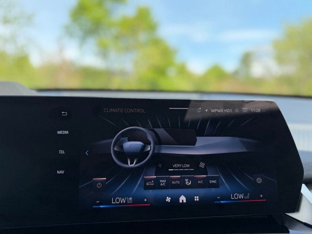 2025 BMW X2 xDrive28i