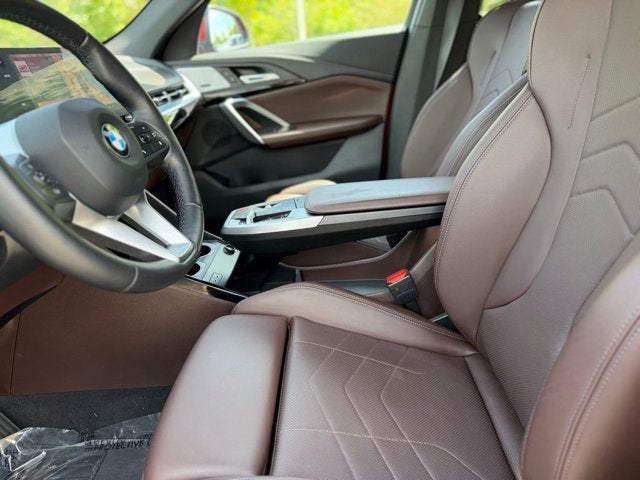 2025 BMW X2 xDrive28i