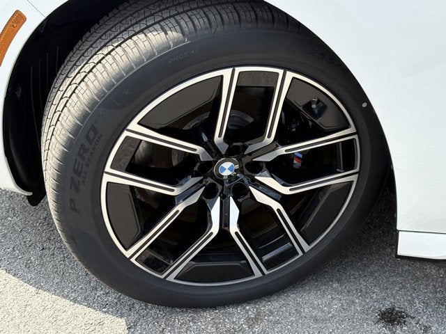 2025 BMW i7 xDrive60