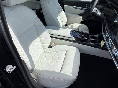 2025 BMW i7 xDrive60