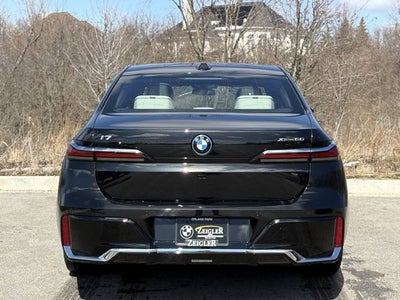 2025 BMW i7 xDrive60