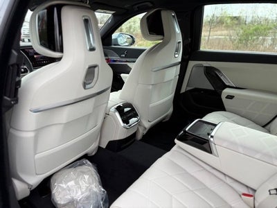2025 BMW i7 xDrive60