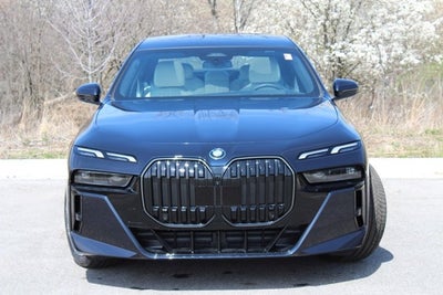 2025 BMW i7 xDrive60