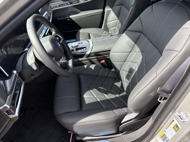 2025 BMW i7 xDrive60