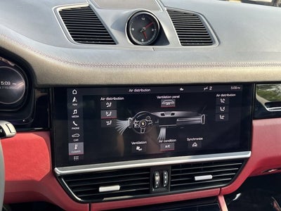 2020 Porsche Cayenne Base