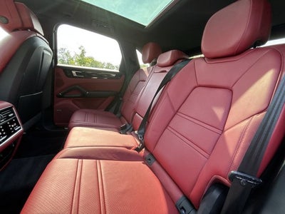 2020 Porsche Cayenne Base