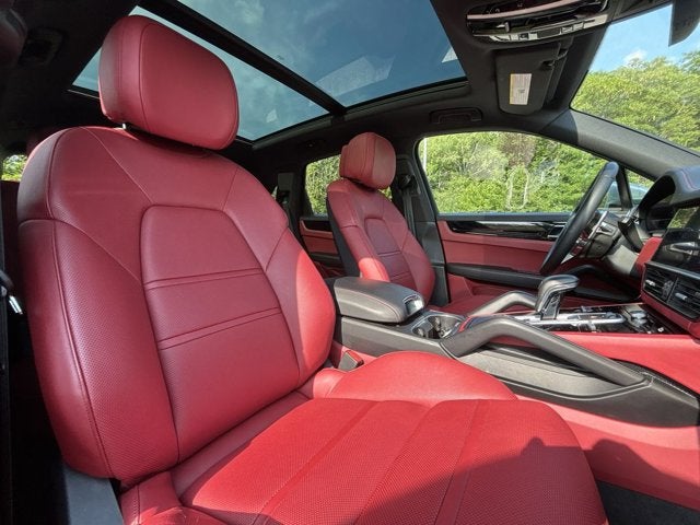 2020 Porsche Cayenne Base