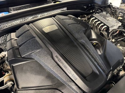 2023 Porsche Macan GTS