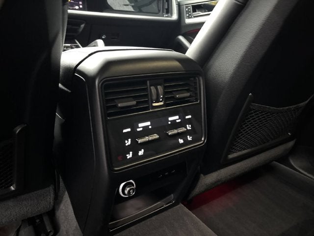 2025 Porsche Cayenne S