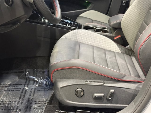 2024 Volkswagen Golf GTI Autobahn