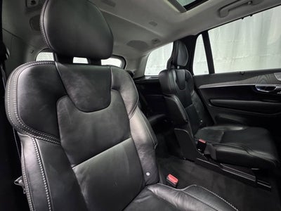 2022 Volvo XC90 Inscription