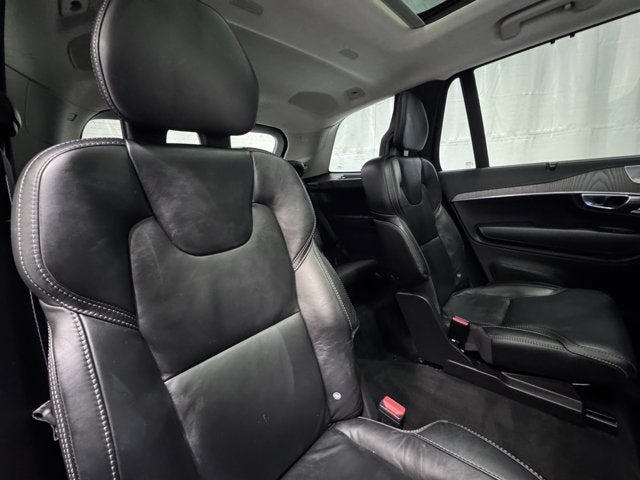 2022 Volvo XC90 Inscription