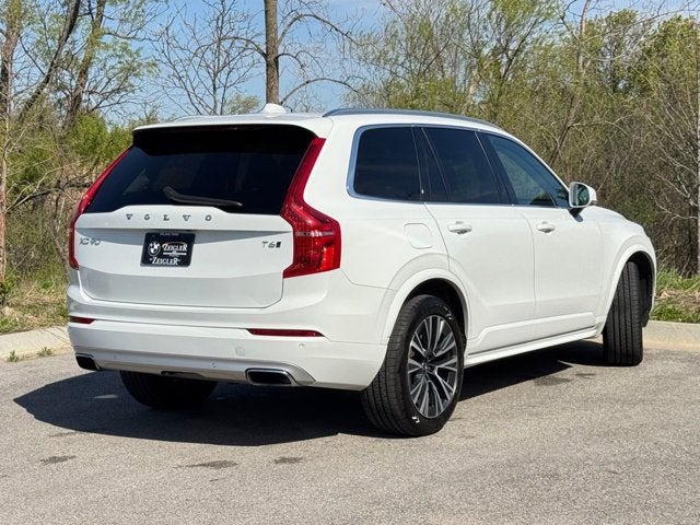 2021 Volvo XC90 Momentum