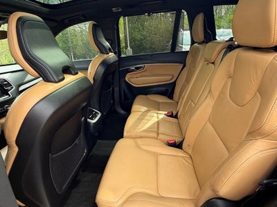 2022 Volvo XC90 Inscription
