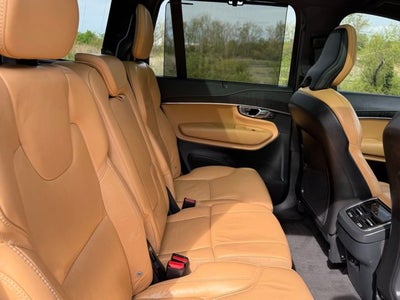 2022 Volvo XC90 Inscription