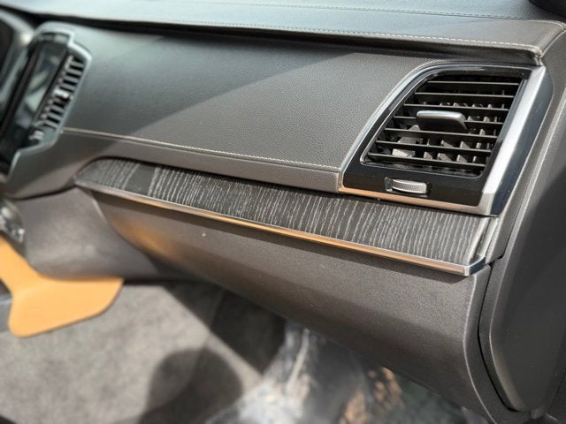 2022 Volvo XC90 Inscription