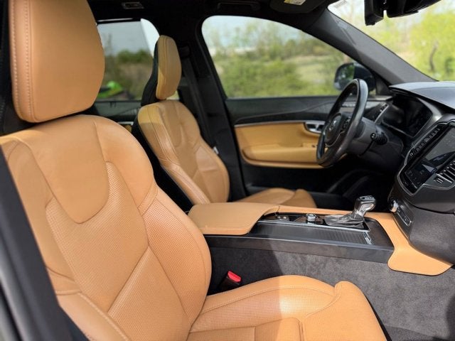 2022 Volvo XC90 Inscription