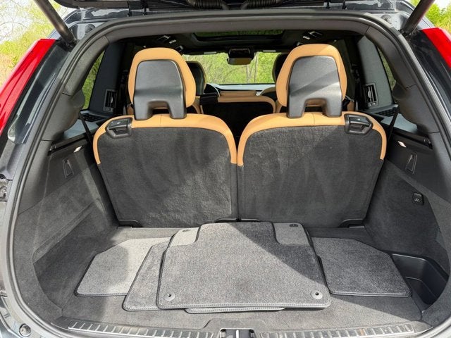 2022 Volvo XC90 Inscription