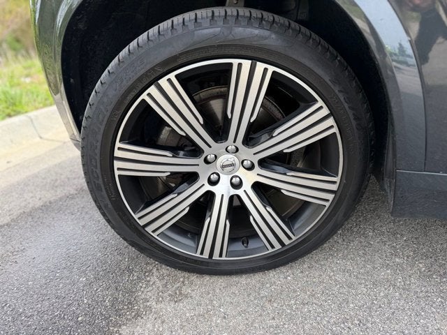 2022 Volvo XC90 Inscription