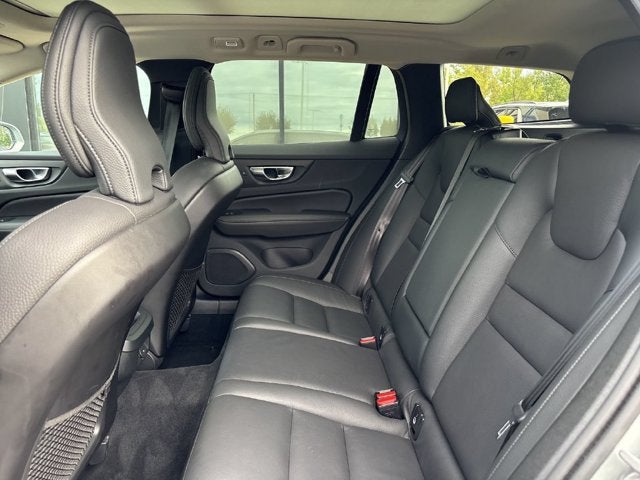 2025 Volvo V60 Cross Country Plus