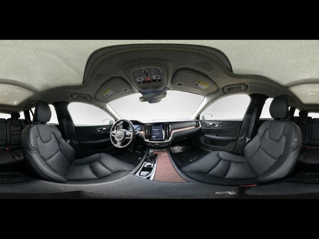 2025 Volvo V60 Cross Country Plus