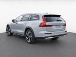 2025 Volvo V60 Cross Country Plus