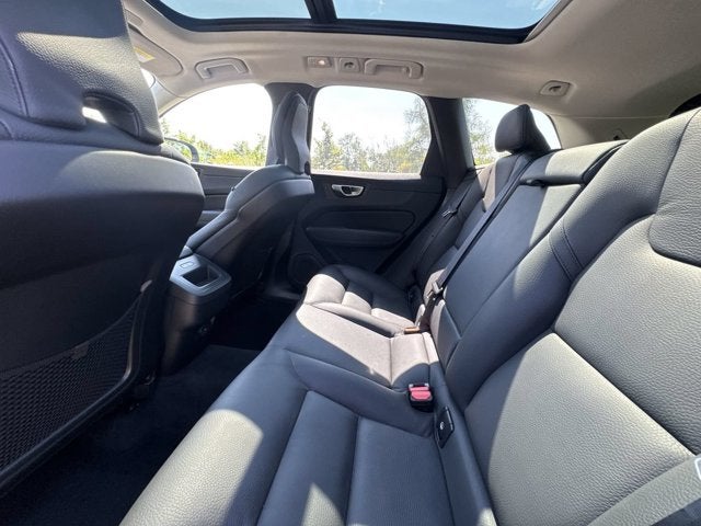 2025 Volvo XC60 Plus