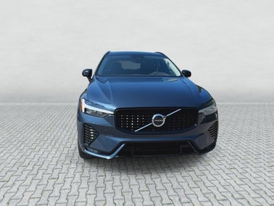 2025 Volvo XC60 Plus