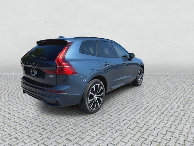 2025 Volvo XC60 Plus