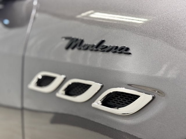 2023 Maserati Quattroporte Modena Q4